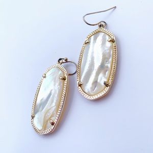 Kendra Scott Elle earrings in Pearl